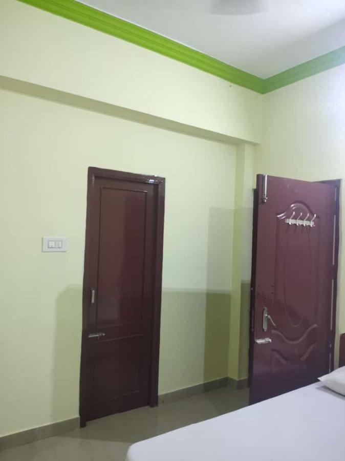 Hotel Ruchi Єркауд Екстер'єр фото